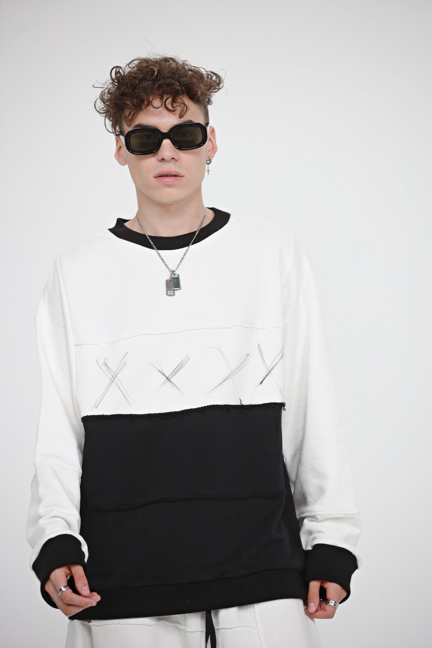 Half - sweater and pants for men